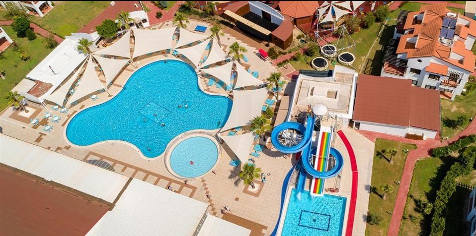 Fun&sun Luxury River With Amazing Landscape באלאק
